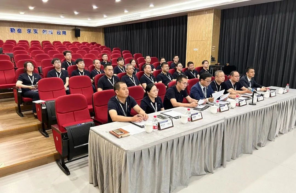 精華股份第四屆董事會第一次會議、第四屆監(jiān)事會第一次會議圓滿召開(圖1)
